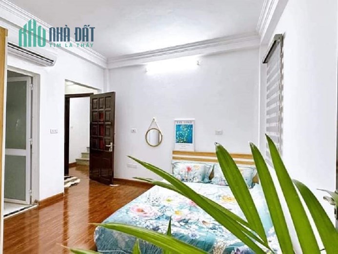Bán nhà Triều Khúc, Nhà hiếm trong tầm giá, 43m2, dòng tiền 350 triệu/năm