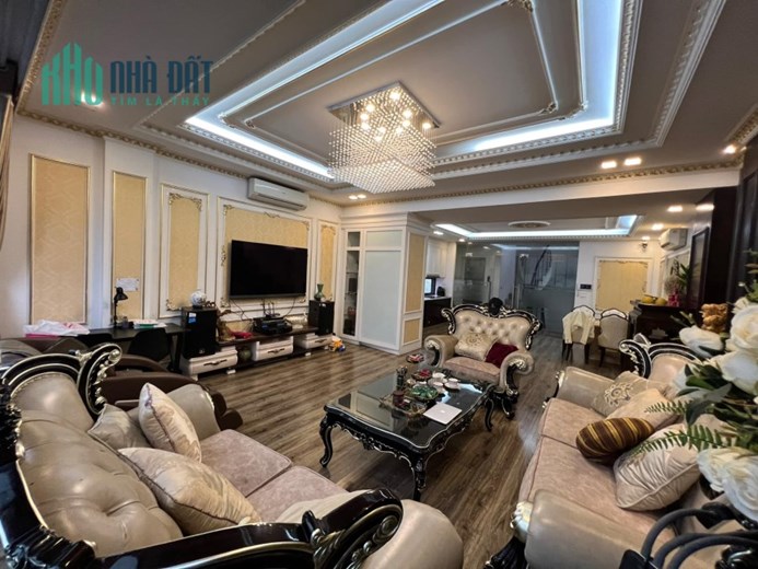 Cực Hiếm tòa nhà Văn Phòng phố Trần Duy Hưng, kinh doanh hái ra tiền, vỉa hè, Gara ô tô
