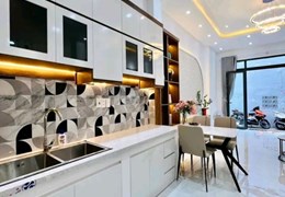 Nhà 3 phòng ngủ, 4 tầng BTCT, chỉ 4 tỷ.