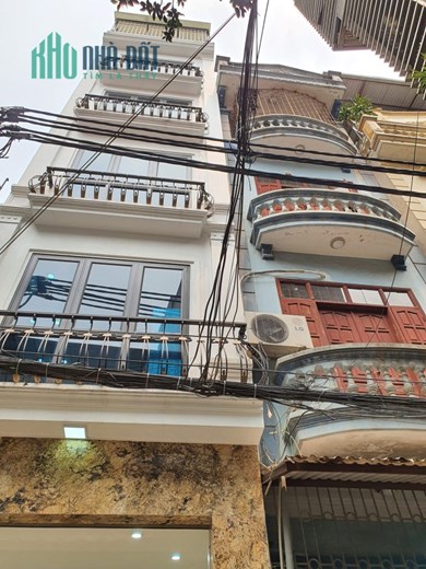 Bán nhà Đội Cấn, Ba Đình 44m2 6T. MT5m. Giá: 8.6 tỷ. MẶT NGÕ THÔNG, KINH DOANH. THANG MÁY.