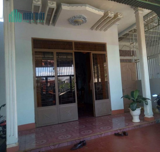 BÁN NHÀ CẤP 4 MẶT TIỀN, TẠI THỊ TRẤN EA KAR, HUYỆN EA KAR, TỈNH ĐĂK LĂK