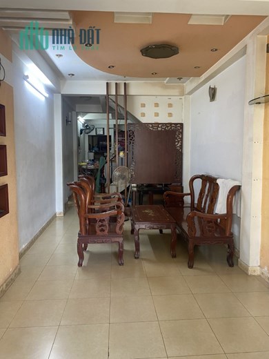 Chính chủ cần bán gấp nhà nguyên căn mặt đường Yên Thế, P2, Tân Bình