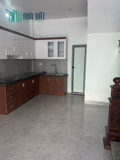 Cần Bán Gấp Nhà 3 Tầng Lô Góc Tại TT Vũ Thư - TP Thái Bình