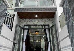 Nhanh tay thuê nhà MT sáng đẹp 1T 1L Bến Vân Đồn Q4 giá chỉ 21T.
