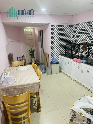Nhanh tay thuê nhà MT sáng đẹp 1T 1L Bến Vân Đồn Q4 giá chỉ 21T.