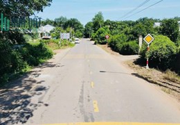 nhà cần tiền trả nợ ngân hàng nên cần bán nhanh lô đất thổ cư mặt tiền đường lớn Giá chỉ 325tr
