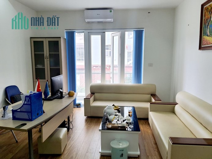 CHO THUÊ BIỆT THỰ MỸ ĐÌNH - 130M2, 4 TẦNG - THANG MÁY - GIÁ 40 TRIỆU