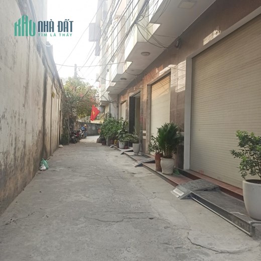Bán đất ngõ 389 Chợ Hàng, diện tích 50m cực đẹp GIÁ 1.95 tỉ , hướng Tây Nam