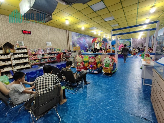 Chính chủ cần sang mb rộng 210m, ngang 8m, 231 Ấp Chiến Lược, Bình Hưng Hoà A, Bình Tân, Thành phố