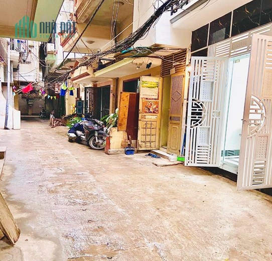 BÁN NHÀ TÂY SƠN, NHÀ MỚI, TẶNG NỘI THẤT, 55M2 4T MT4.2M, GIÁ 6.85 TỶ