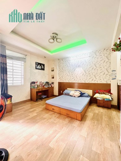 Nhà Mặt Tiền KD Lâm Văn Bền Q7,DT78m2,4PN chỉ 25tỷ