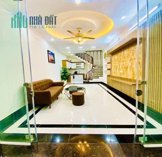 SIÊU PHẨM NHÀ 5 TẦNG GẦN TRƯỜNG ĐẠI HỌC BÁCH KHOA GẦN NGÃ TƯ TẠ QUANG BỬU PHỐ BẠCH MAI QUẬN HAI BÀ