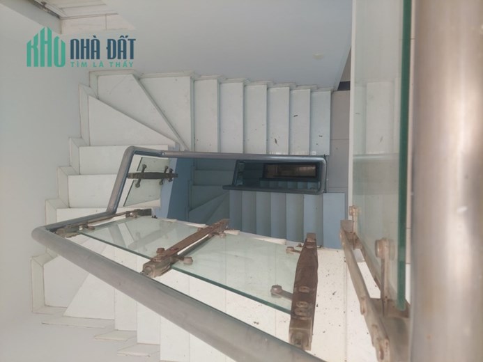 Bán nhà mặt tiền đường Phú Định Phường 11 Quận 5 chỉ 15 tỷ 56m2 5 tầng BTCT