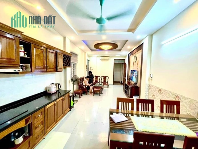 Bán nhà Phố Liễu Giai 4tầng lô góc 40m2  nhỉnh 3Tỷ - 0934266313