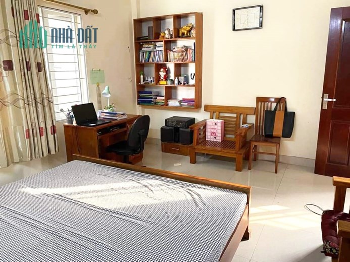 Bán nhà Lĩnh Nam -  Hoàng Mai 35M*5 Tầng 3PN giá giá 3.3 Tỷ