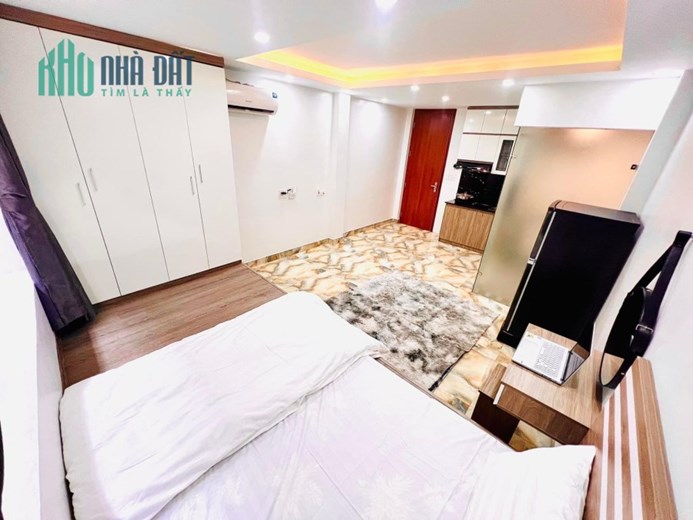 Bán nhà phố Nguyên Hồng, Đống Đa 90m, 8 tầng, mt 7m. Giá: 28.6 tỷ