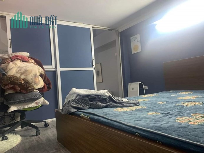 hơn 2 tỷ có nhà 36 m2, ô tô đỗ cổng, trung tâm Thanh Trì, 20m ra phố, sổ đỏ chính chủ