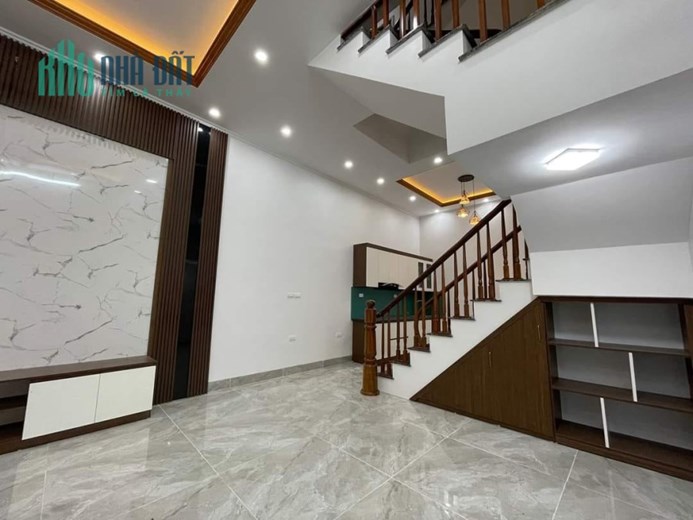 Bán nhà 65m2 Mặt phố Yên Hoa, Tây Hồ Kinh doanh đỉnh 12.4 Tỷ
