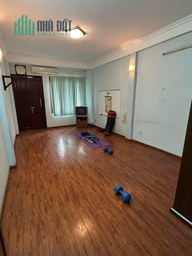 TRUNG TÂM HAI BÀ TRƯNG - LÔ GÓC - HAI THOÁNG- GIÁ TỐT.