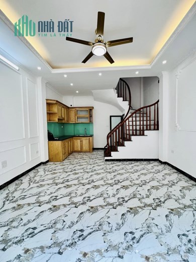 Giảm chào 250TR - Bán nhà chính chủ phố Nguyễn Chính - Tân Mai - Hoàng Mai - Hà nội