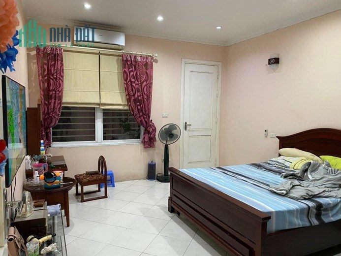 Bán nhà mặt phố Nguyễn Công Hoan, Ba Đình, hai mặt thoáng, 60m, 5 tầng, mt 4.7m, 25.5 tỷ