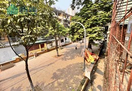 Gấp Bán 70m2 Đất Phương Mai Đống Đa, MT 5.5m giá 9 tỷ có TL