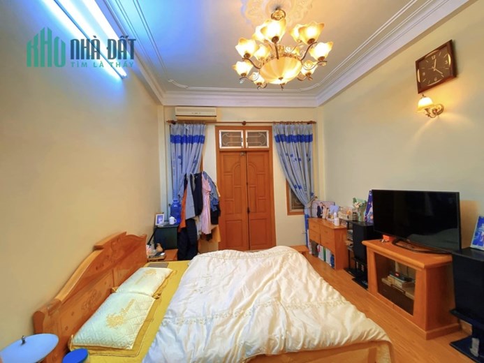 HOT !!! XEM NGAY nhà phố Yên Hòa Cầu Giấy 45m2, 4 tầng Ngõ thông thoáng, DÂN TỰ XÂY ở ngay chỉ 5.5