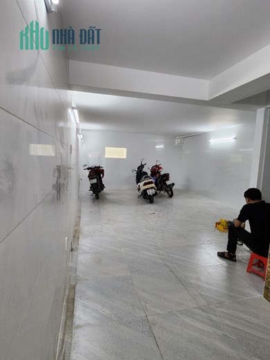 CHO THUÊ NHÀ NGUYÊN CĂN MỚI 100% CÓ THANG MÁY MẶT TIỀN ĐƯỜNG ĐÀO TRỊNH NHẤT, PHƯỜNG LINH TÂY
