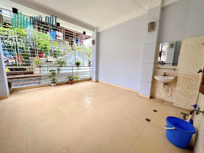 Bán nhà phân lô 508 Láng,Đống Đa 45m2x5Tầng, ngõ thông, full NT,giá 5.6 tỷ 0969693855