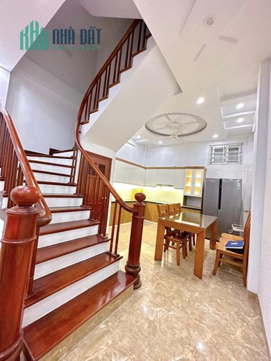 Bán nhà phân lô 508 Láng,Đống Đa 45m2x5Tầng, ngõ thông, full NT,giá 5.6 tỷ 0969693855