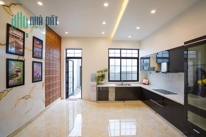 CHO THUÊ NHÀ NGUYÊN CĂN 1 TRỆT 3 LẦU, 4PN ĐẦY ĐỦ NỘI THẤT ĐƯỜNG MÊ LINH 34M