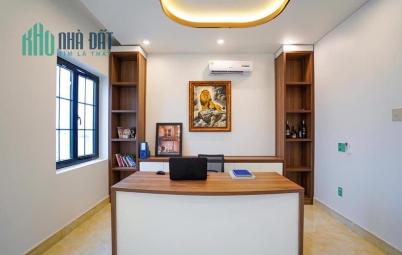 CHO THUÊ NHÀ NGUYÊN CĂN 1 TRỆT 3 LẦU, 4PN ĐẦY ĐỦ NỘI THẤT ĐƯỜNG MÊ LINH 34M