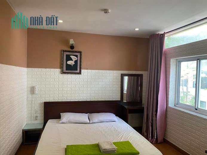 Bán khách sạn KDC Kim Sơn, P.Tân Phong , Q7, 6 tầng , 15 Phòng, gián bán 20.5 tỷ
