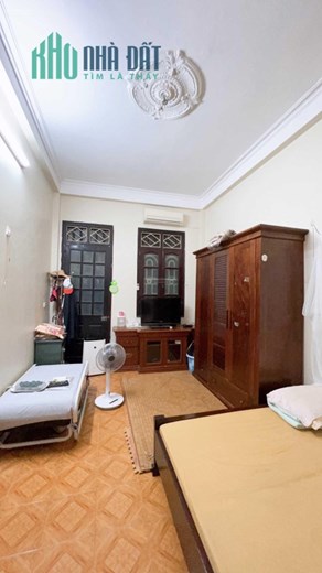 Chính chủ cần bán gấp nhà Phố Trần Phú, Hà Đông 35m2, MT 3.5m, nhà đẹp, vị trí trung tâm HĐ, 5.x tỷ