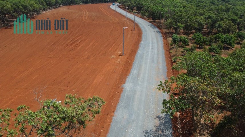 Đất Bình Phước ,330 tr/lô 200m2 có 100m2 thổ cư,cạnh KDC