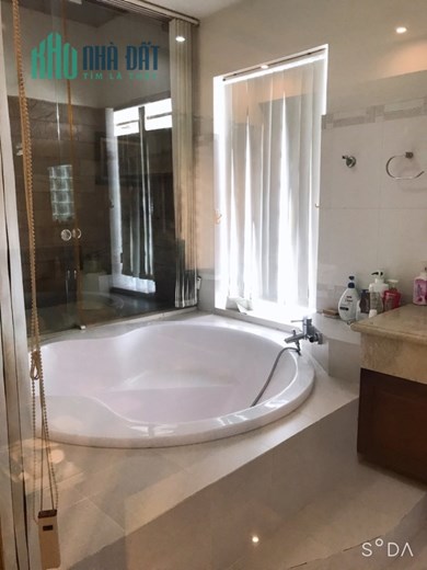 B.án nhà HXH Đồng Đen Phường 10 Tân Bình, 5m x 16m, Giá rẻ.