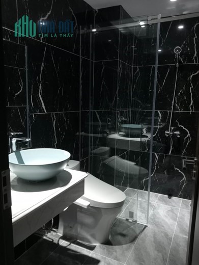 Chính chủ cần bán gấp nhà tại ngõ 195 Đội Cấn Liễu Gia Đội Cấn Ba Đình dt 82 m2 giá 16,5 tỷ