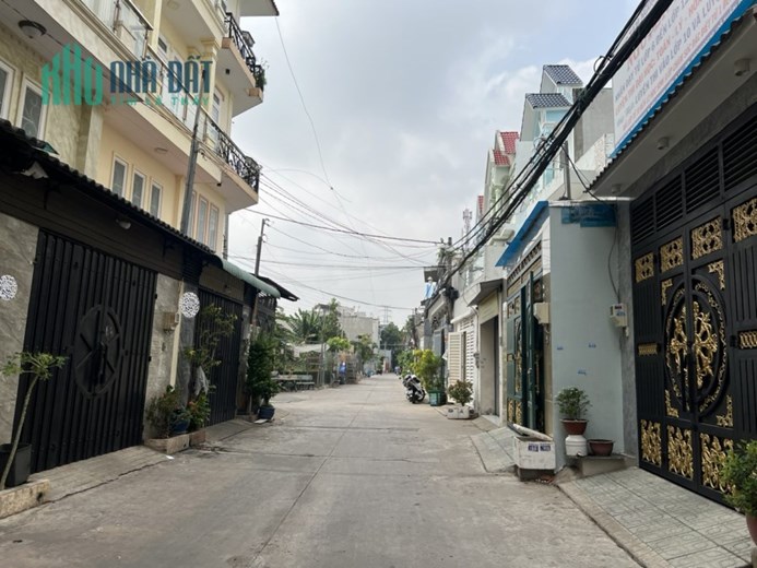 Nhà phố đẹp, Tân Chánh Hiệp, Quận 12, diện tích 114m2, Giá chỉ nhỉnh 4.tỷ
