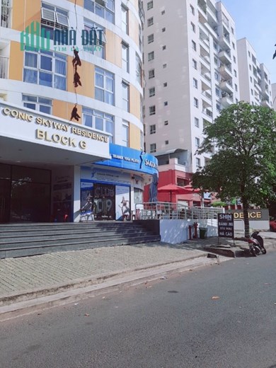 Bán căn hộ CONIC view toàn thành phố, 7m x 7,5m, Giá rẻ.
