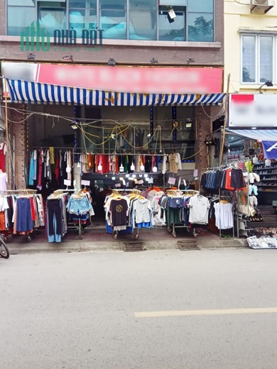 Bán Nhà Hiếm Kinh Doanh lớn Mặt phố Phan Văn Trường giá 32 tỷ, 75m2