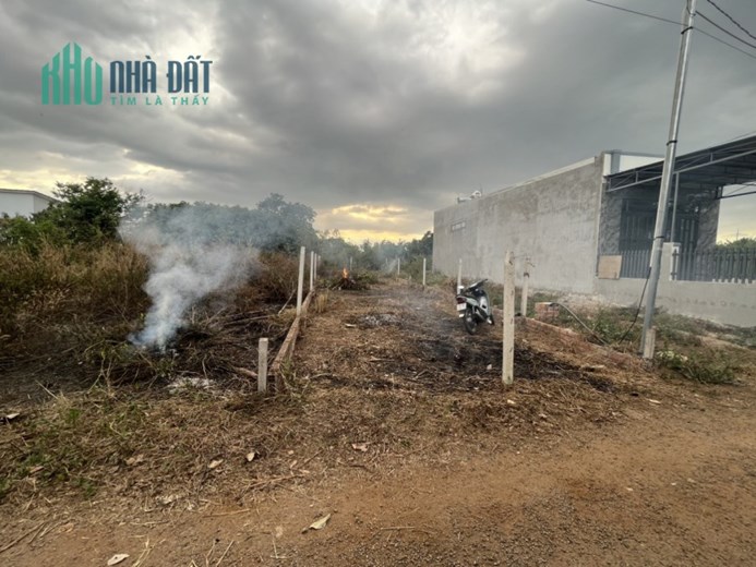 Cần bán lô đất 147m2 thổ cư xã Bàu Trâm, Thành Phố Long Khánh, giá đầu tư