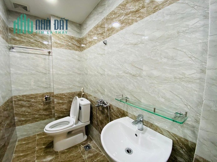 Nhà Bán Hẻm Xe tải Thoại ngọc Hầu phú thọ Hòa Tân phú 70 m2, nhính 5 tỷ