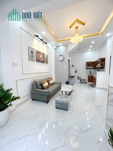 Nhà góc 4 tầng gần đường Hưng Phú P9Q8 Giá 4,35 tỷ TL