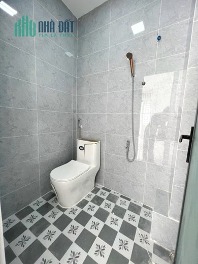 Nhà góc 4 tầng gần đường Hưng Phú P9Q8 Giá 4,35 tỷ TL