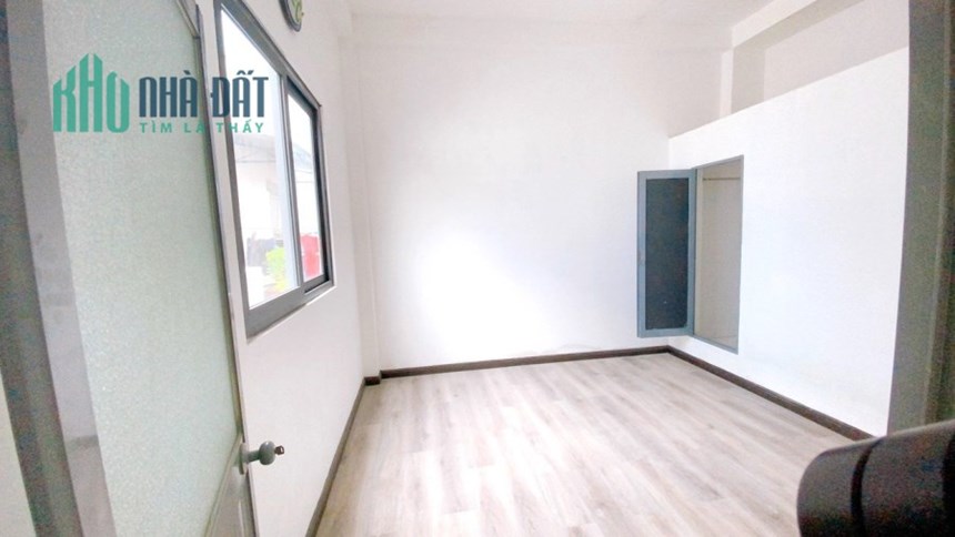 Nhà mới (5x16 trệt/2 lầu) mặt tiền Mai Hắc Đế P15Q8 7.3 tỷ