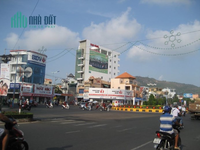Bán đất mặt tiền đường Trương Công Định, phường 7, Vũng Tàu