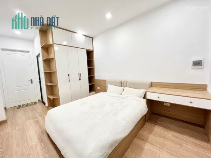 Bán nhà Lô góc  19/5, Hà Đông, Nhà đẹp ở ngay 35m2, 5T giá 4 tỷ.