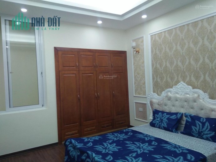 Bán nhà Lô góc  19/5, Hà Đông, Nhà đẹp ở ngay 35m2, 5T giá 4 tỷ.