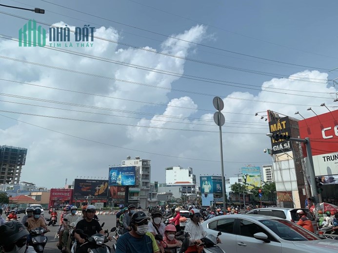 [Quá rẻ]Bán nhà hẻm Lê Quang Định - 70m2 - Giá chỉ 4,95 tỷ, 65tr/m2
