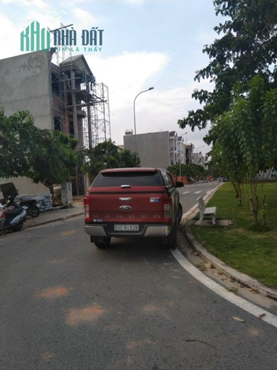 BÁN NHÀ ĐƯỜNG XE HƠI 10M, Đ.TRƯỜNG LƯU, P.LONG TRƯỜNG, Q9. 84.9M2(5X16.9). NHÀ 1 TRỆT 2 LẦU, NẰM